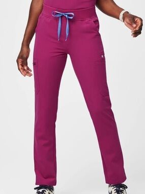 Figs Yola Raspberry Sorbet Skinny Scrub Pants- Size Medium Petite